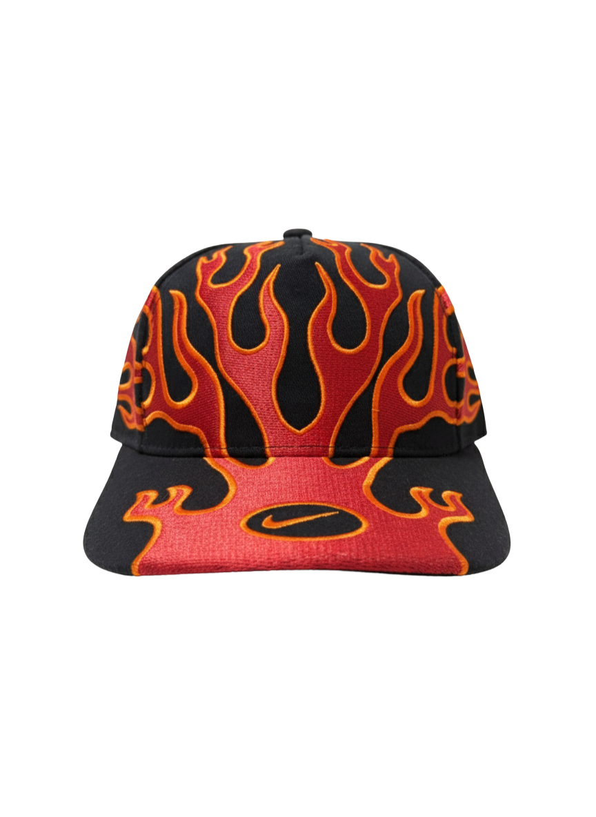 Gorra Nike Club OG Flame